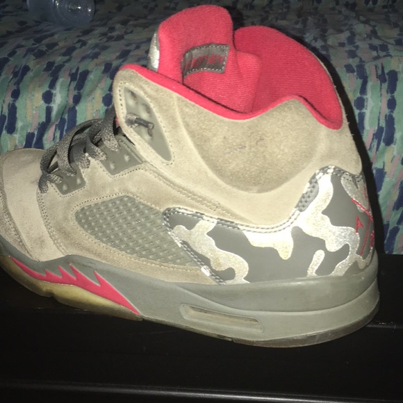 Jordan retro 5s - Picture 2 of 4